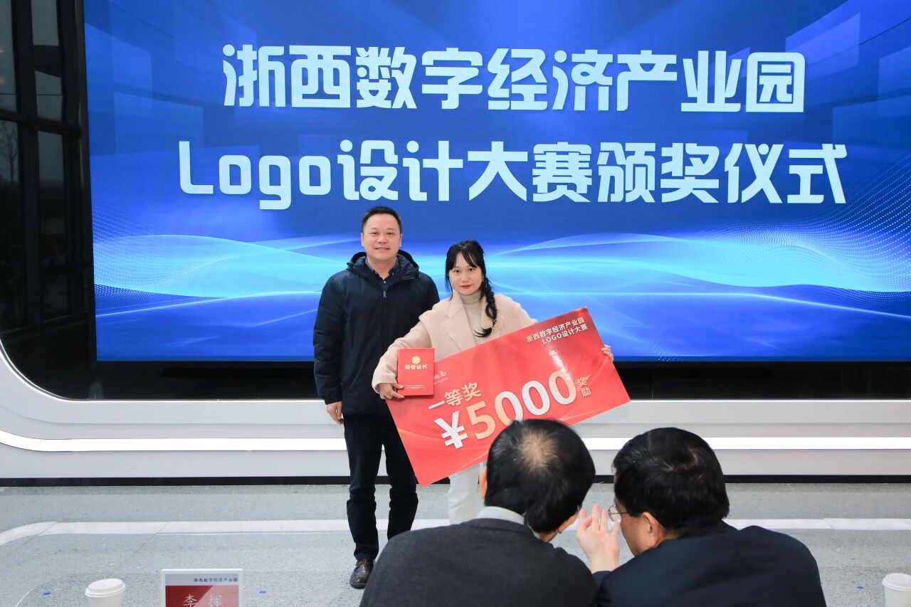 1763017479.jpg 5.jpg